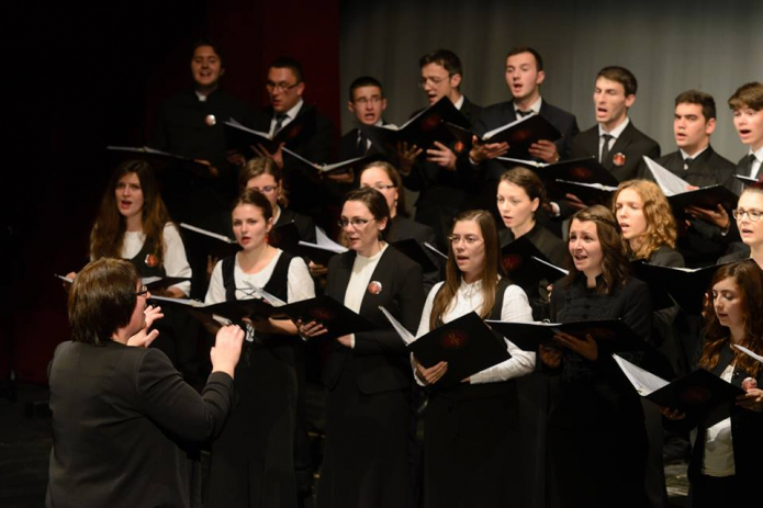 A kórus szolgálata a Kolozsvári Magyar Operában a reformációi emlékév gálaestjén